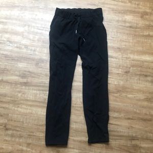 Lululemon On the Fly Pant
